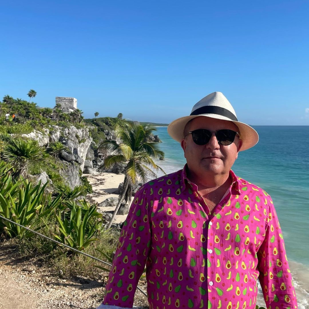 Tak modni Polacy będą nosić szorty tego lata. Przykład dają Makłowicz, Prokop i Lewandowski